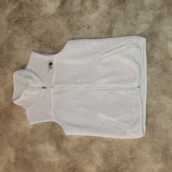 The North Face Jackets & Blazers - Northface vest